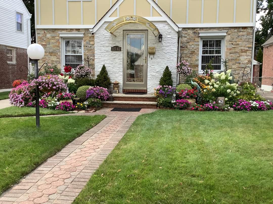 Front Yard Landscaping Ideas