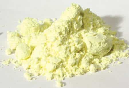 how to apply sulfur to the lawn