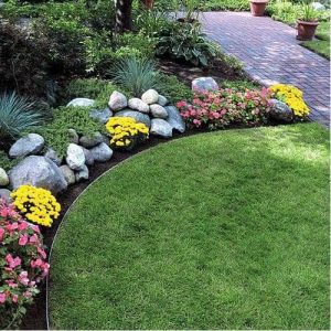 20 Front Yard Landscaping Ideas