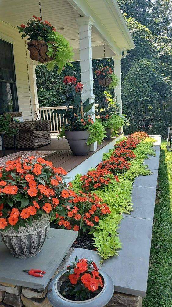 20 Front Yard Landscaping Ideas