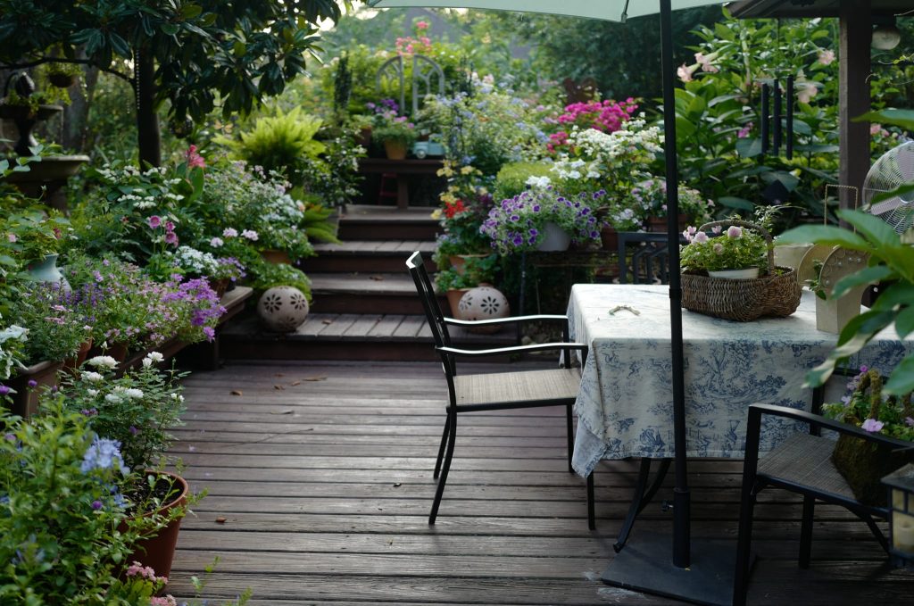 13 Cheap No Grass Backyard Ideas