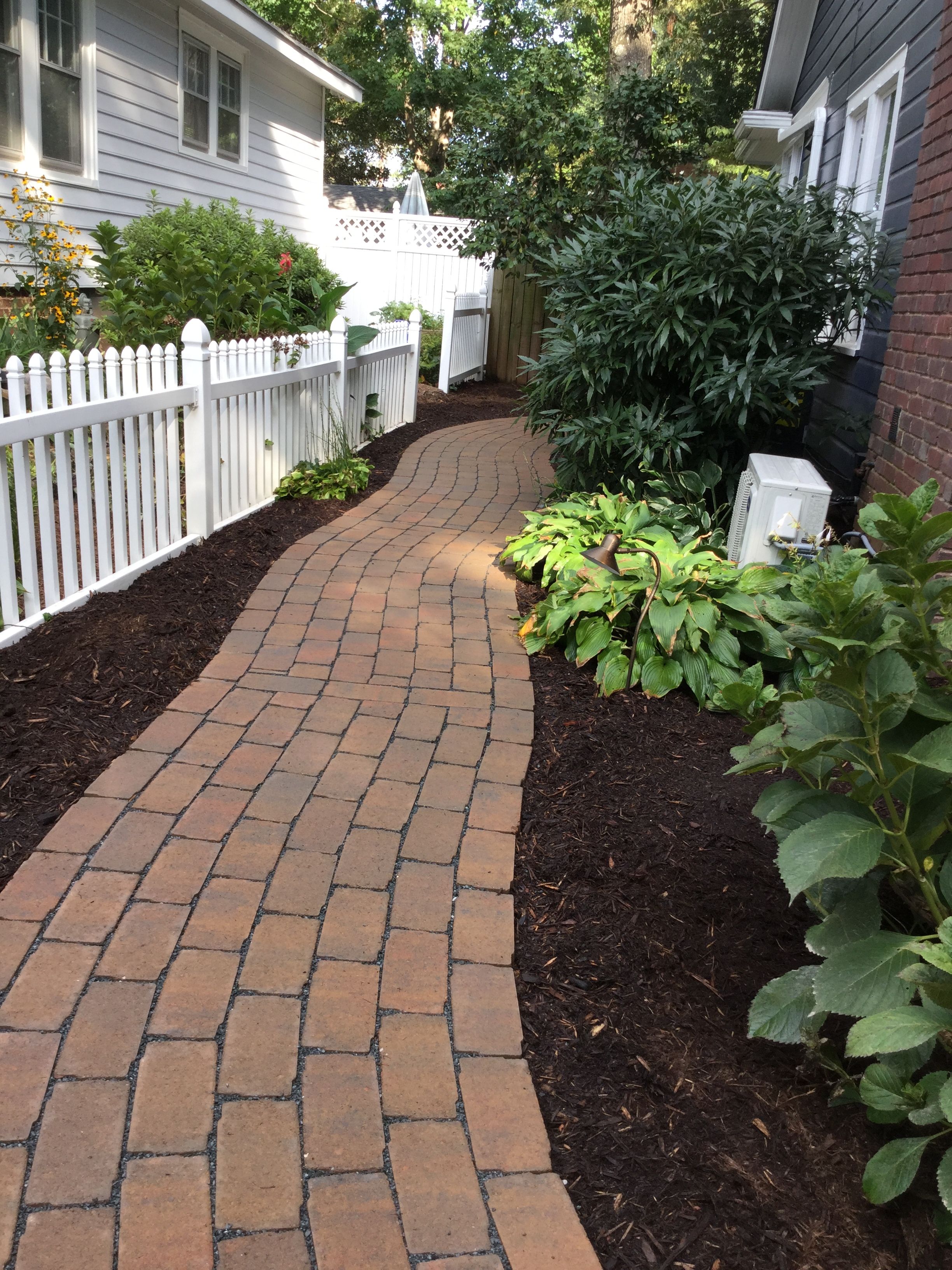 simple walkway ideas