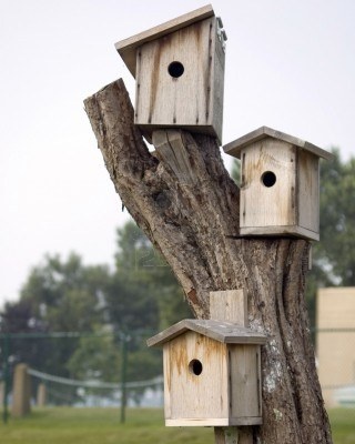 Tall tree stump decorating ideas