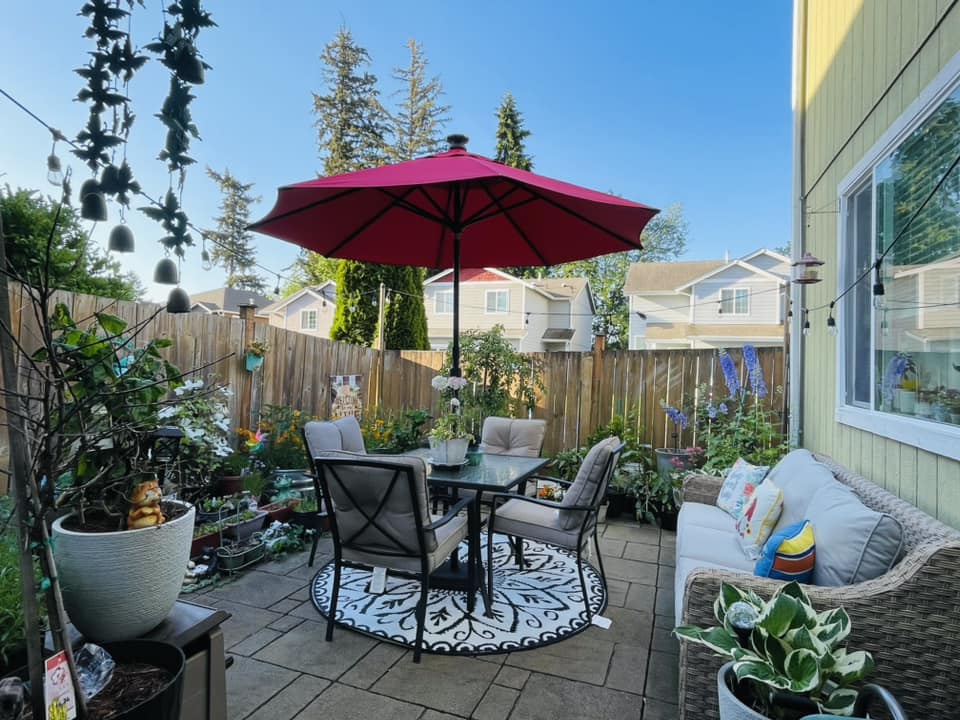 How To Cover Dirt In Backyard